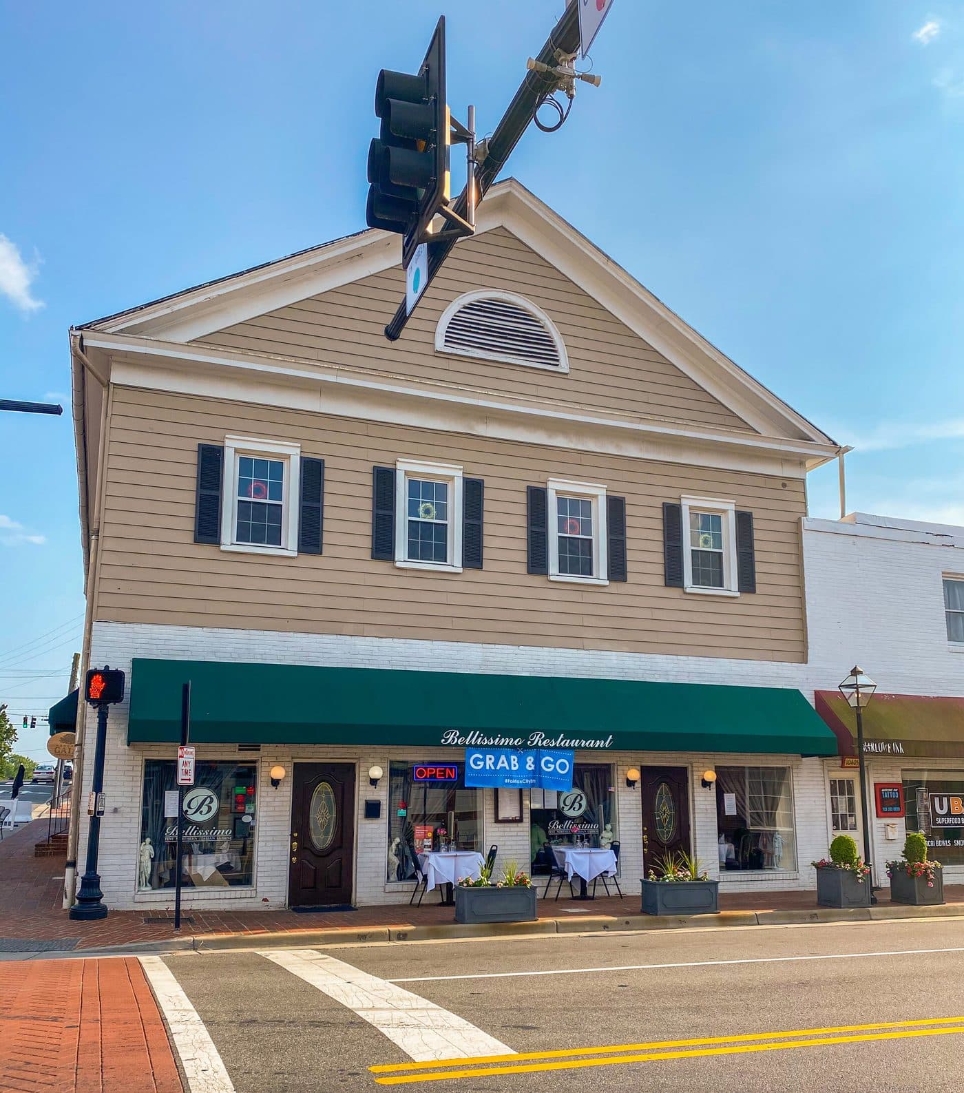 Corner shop in Old Town Fairfax
