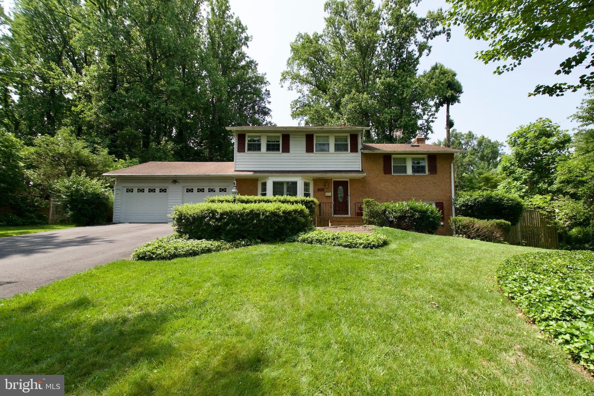 6613 Kerns Road, Falls Church, VA 22042